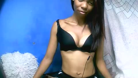 leeromi online show from April 21, 2:56 pm