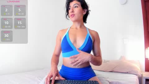 Leet  online show from November 27, 4:09 pm