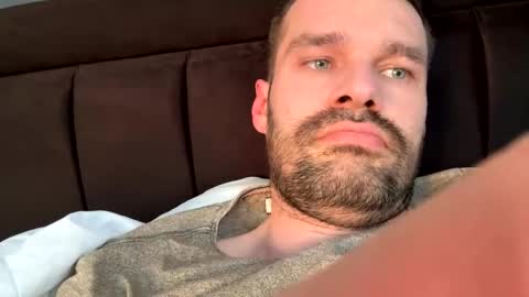 Snapshot of leexxx_69 chatting on January 21, 3:43 pm leexxx_69 online show from January 21, 3:43 pm