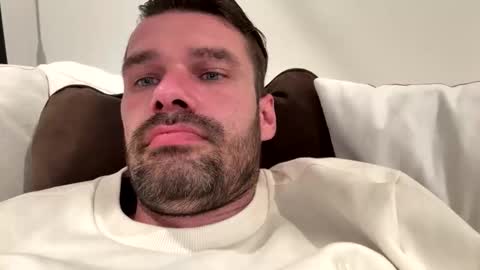 Snapshot of leexxx_69 chatting on October 27, 12:36 am leexxx_69 online show from October 27, 12:36 am