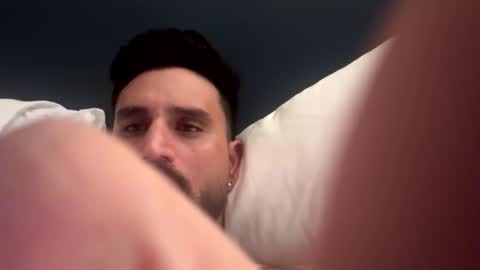 Snapshot of legacy696 chatting on December 17, 2:23 pm legacy696 online show from December 17, 2:23 pm