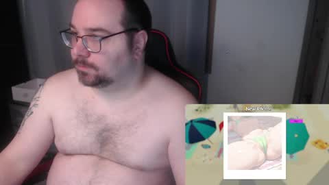 Snapshot of legendsecchi chatting on May 14, 2:51 am legendsecchi online show from May 14, 2:51 am