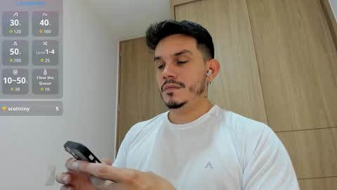 Alejandro online show from November 10, 12:15 pm