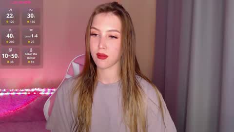 leiakiss online show from June 11, 6:39 pm