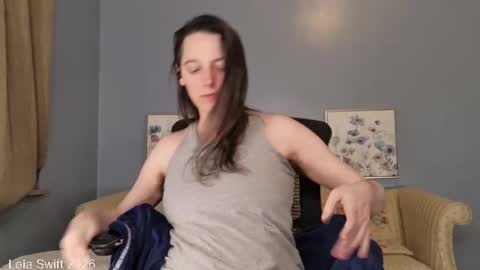 Leia Swift online show from February 6, 12:52 pm