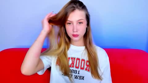 Snapshot of leiawow chatting on September 17, 8:38 am leiawow online show from September 17, 8:38 am