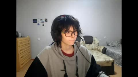 Viola online show from April 14, 9:21 pm