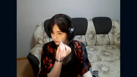 Viola online show from April 21, 9:50 pm