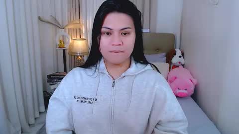 Snapshot of leighcortesi chatting on November 24, 3:56 pm Cailey online show from November 24, 3:56 pm