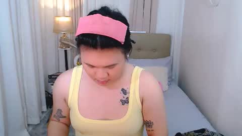 Snapshot of leighcortesi chatting on November 30, 10:03 pm Cailey online show from November 30, 10:03 pm