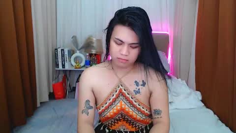 Snapshot of leighcortesi chatting on May 10, 5:12 am Cailey online show from May 10, 5:12 am