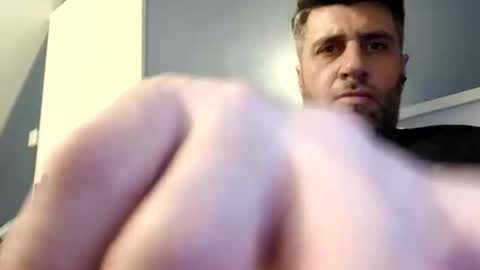 Snapshot of leightimmins001 chatting on February 26, 2:21 am leightimmins001 online show from February 26, 2:21 am