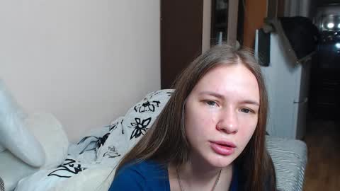 Snapshot of leila_bambi chatting on December 24, 7:22 pm leila_bambi online show from December 24, 7:22 pm