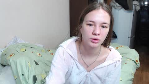 Snapshot of leila_bambi chatting on January 12, 10:45 am leila_bambi online show from January 12, 10:45 am