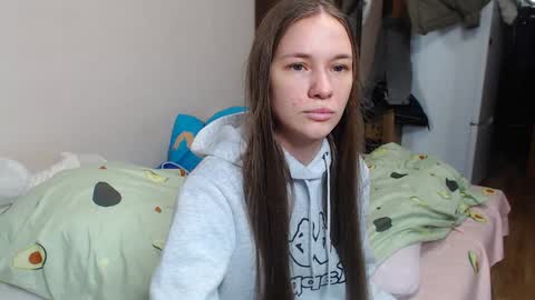 Snapshot of leila_bambi chatting on January 15, 8:05 pm leila_bambi online show from January 15, 8:05 pm