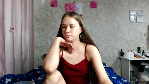 Snapshot of leila_bambi chatting on October 8, 8:12 am leila_bambi online show from October 8, 8:12 am