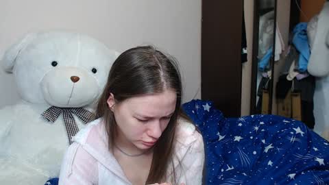 Snapshot of leila_bambi_ chatting on January 25, 7:49 pm leila_bambi_ online show from January 25, 7:49 pm