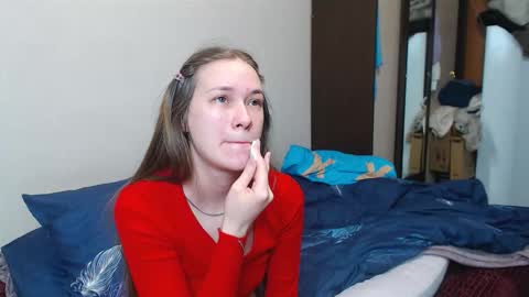 Snapshot of leila_bambi_ chatting on February 27, 9:54 am leila_bambi_ online show from February 27, 9:54 am