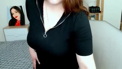 Leila online show from October 28, 5:37 pm