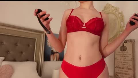 Snapshot of leilabie chatting on May 28, 4:21 am Leila online show from May 28, 4:21 am