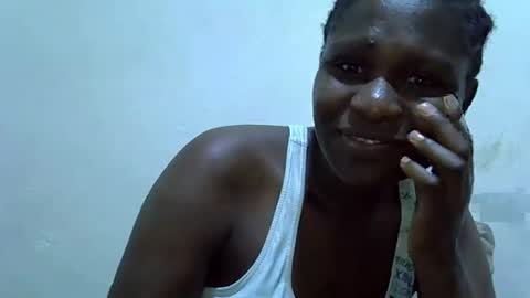 Snapshot of leilacuty13 chatting on October 3, 6:43 am leilacuty13 online show from October 3, 6:43 am