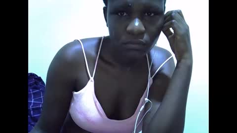 Snapshot of leilacuty13 chatting on October 18, 12:17 pm leilacuty13 online show from October 18, 12:17 pm