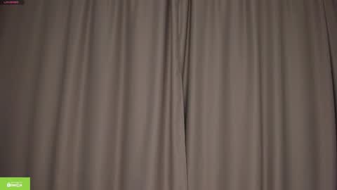 leiladream online show from October 5, 4:11 am