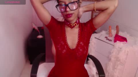 leilaebony_ online show from September 10, 1:55 pm