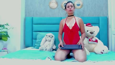   online show from February 13, 4:22 am