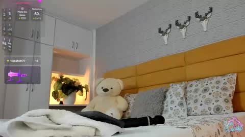   online show from April 10, 10:36 pm