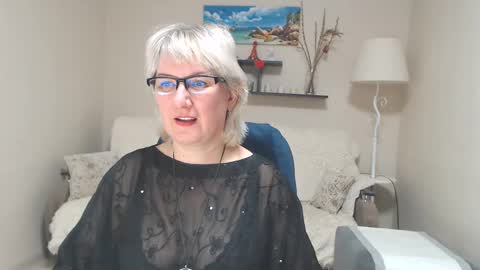 Leila Kinky online show from February 14, 11:42 am