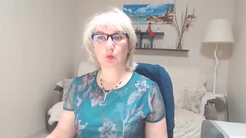 Leila Kinky online show from February 20, 4:18 am