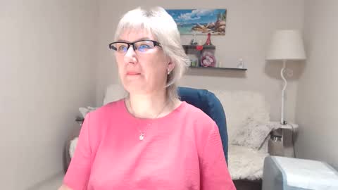 Leila Kinky online show from March 25, 3:34 am