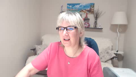 Leila Kinky online show from April 25, 3:53 am