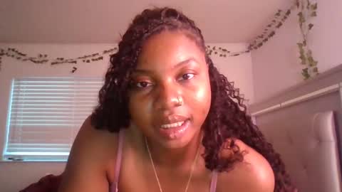 leilanilover online show from December 15, 12:26 am