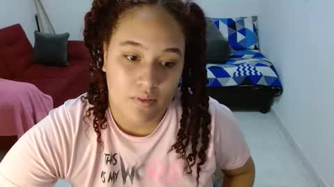 leilaparkersex69 online show from April 22, 12:28 pm