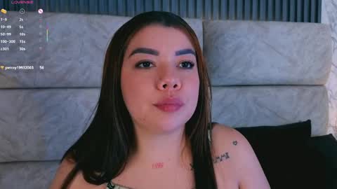 leilapons online show from April 19, 6:21 pm