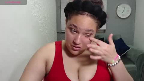 Snapshot of leilasosexy chatting on July 10, 3:58 pm leilasosexy online show from July 10, 3:58 pm