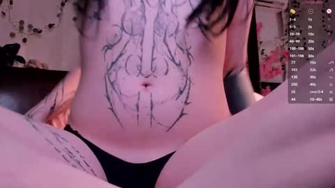 Snapshot of lein_bone chatting on September 19, 2:13 am Lein online show from September 19, 2:13 am