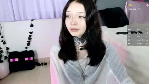Snapshot of lein_bone chatting on July 15, 12:05 am Lein online show from July 15, 12:05 am
