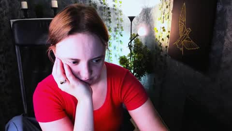 Snapshot of lela_ryan chatting on January 4, 8:37 pm Lela online show from January 4, 8:37 pm