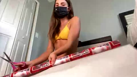 Lela Skyee online show from December 19, 7:18 pm