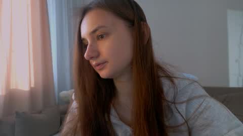 Lelia online show from May 6, 3:35 am