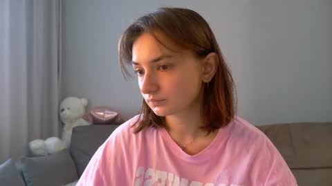 Lelia online show from July 5, 2:40 am