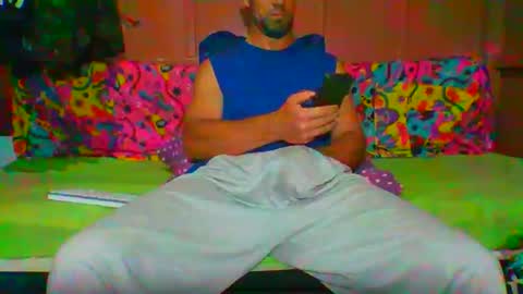 Snapshot of lemao77 chatting on October 18, 5:14 pm SEX MASTER online show from October 18, 5:14 pm