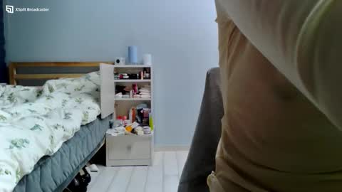 Snapshot of lemon1774 chatting on November 15, 11:18 am lemon1774 online show from November 15, 11:18 am