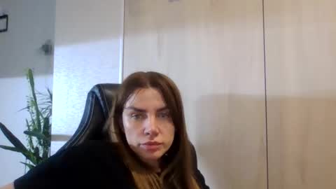 lena6122000 online show from September 19, 7:58 pm