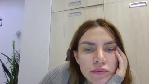 lena6122000 online show from October 21, 3:02 pm