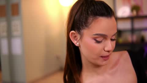 Lena Laurent online show from March 31, 9:21 am