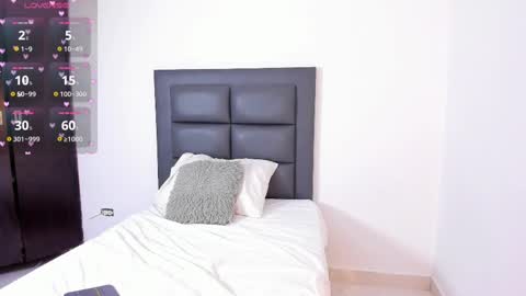 Lena Rousseau  online show from February 28, 6:32 am